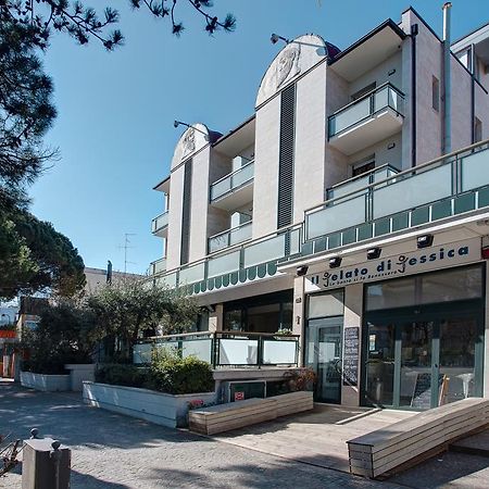 Hotel Zeus Cesena Bagian luar foto