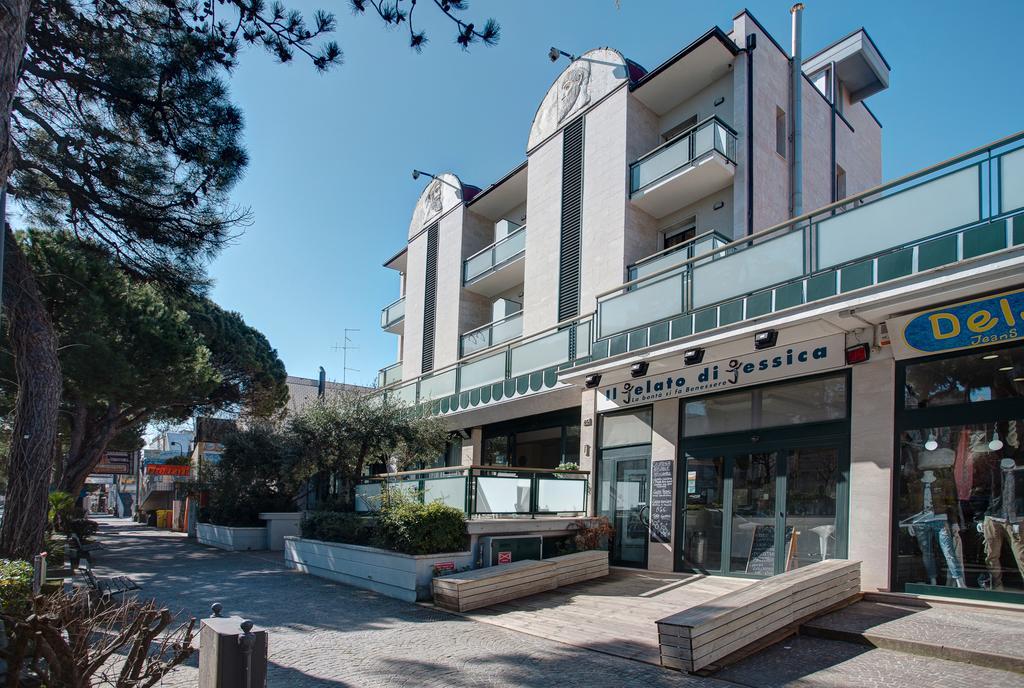 Hotel Zeus Cesena Bagian luar foto