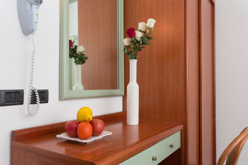 Hotel Zeus Cesena Ruang foto